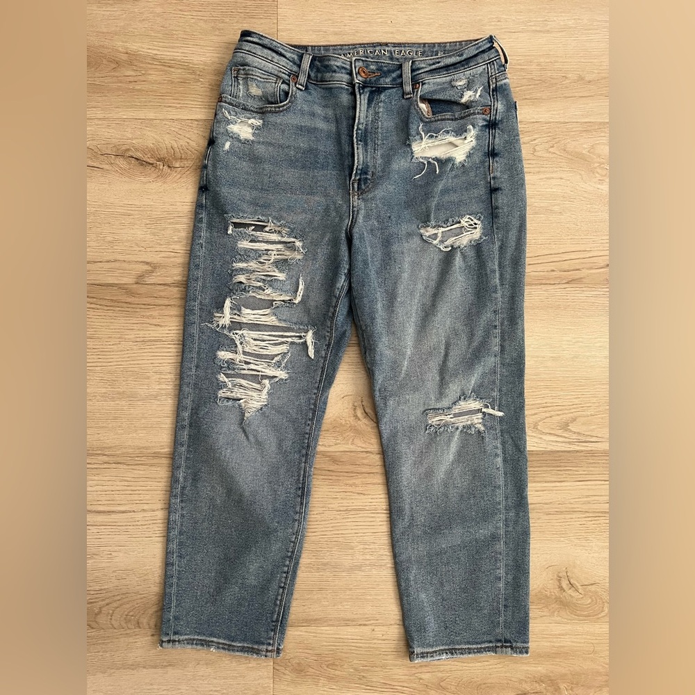 American Eagle Women’s jeans!